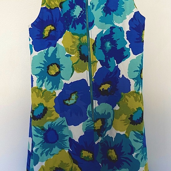 LOFT Large Print Floral Shift Dress💐 - Picture 2 of 4